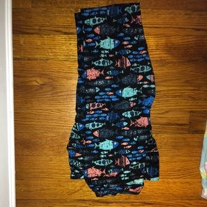 Lularoe Fish Leggings OS